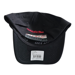 Mitchell & Ness 110 Team Colour Logo MVP Snapback Chicago Bulls