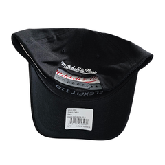 Mitchell & Ness 110 Black & White Logo MVP Snapback Boston Celtics