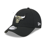 NEW ERA 9FORTY - NBA Outline Black/Olive Chicago Bulls