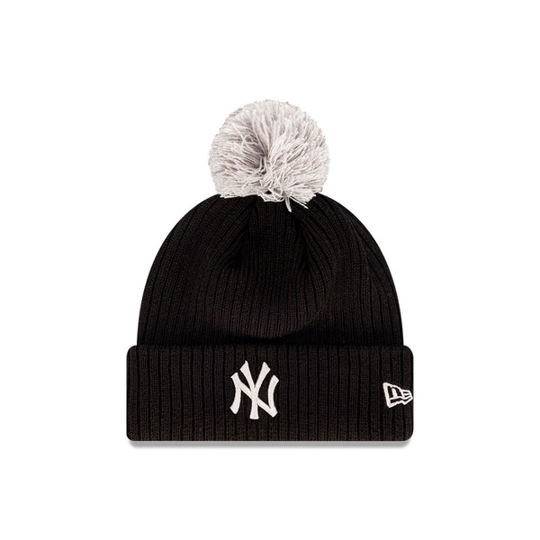 Black shop yankees beanie