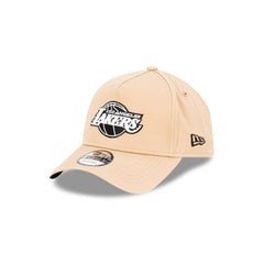 NEW ERA 9FORTY K-FRAME - Camel Black White - Los Angeles Lakers