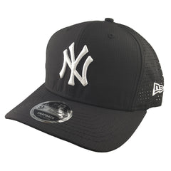 New Era 9FIFTY - Monochrome Pre-Curved - New York Yankees - Cap City