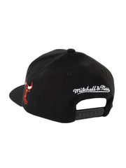 MITCHELL & NESS - Classic Red Word Stack 110 Snapback - Chicago Bulls
